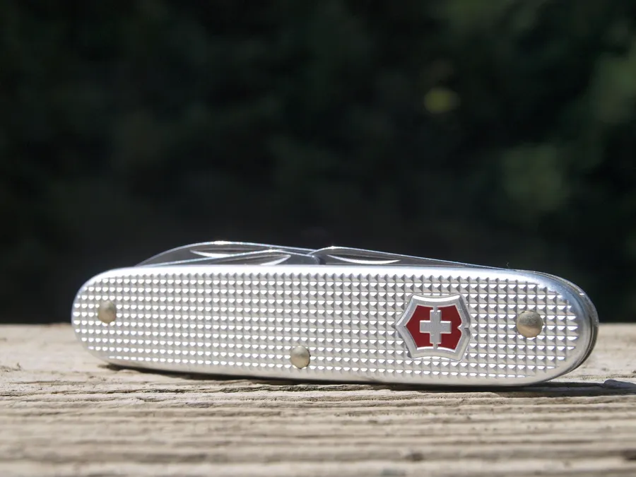 Victorinox Alox Review